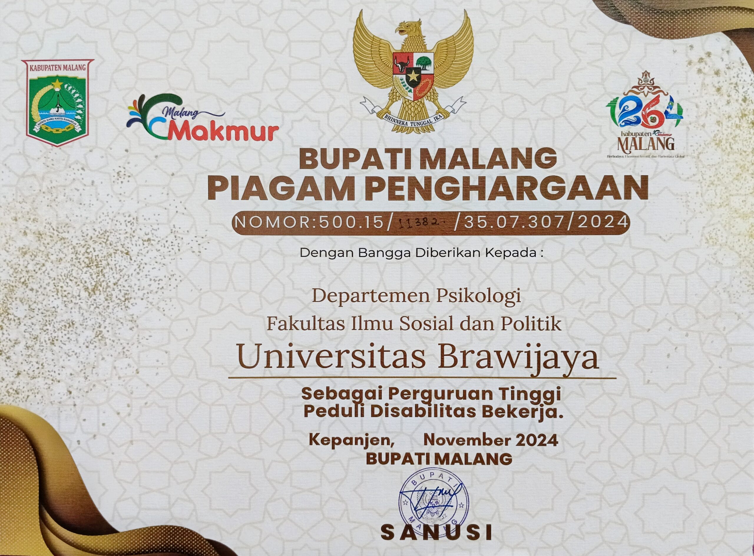 Piagam Penghargaan dari Bupati Malang